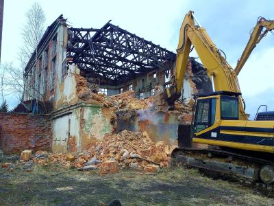 Demolice objektů, průmyslových a výškových staveb - Plzeňský skart