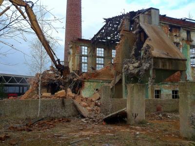 Demolice objektů, průmyslových a výškových staveb - Plzeňský skart